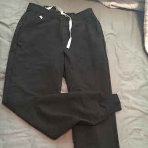 Men’s FIGS Tansen Jogger Scrub Bottoms